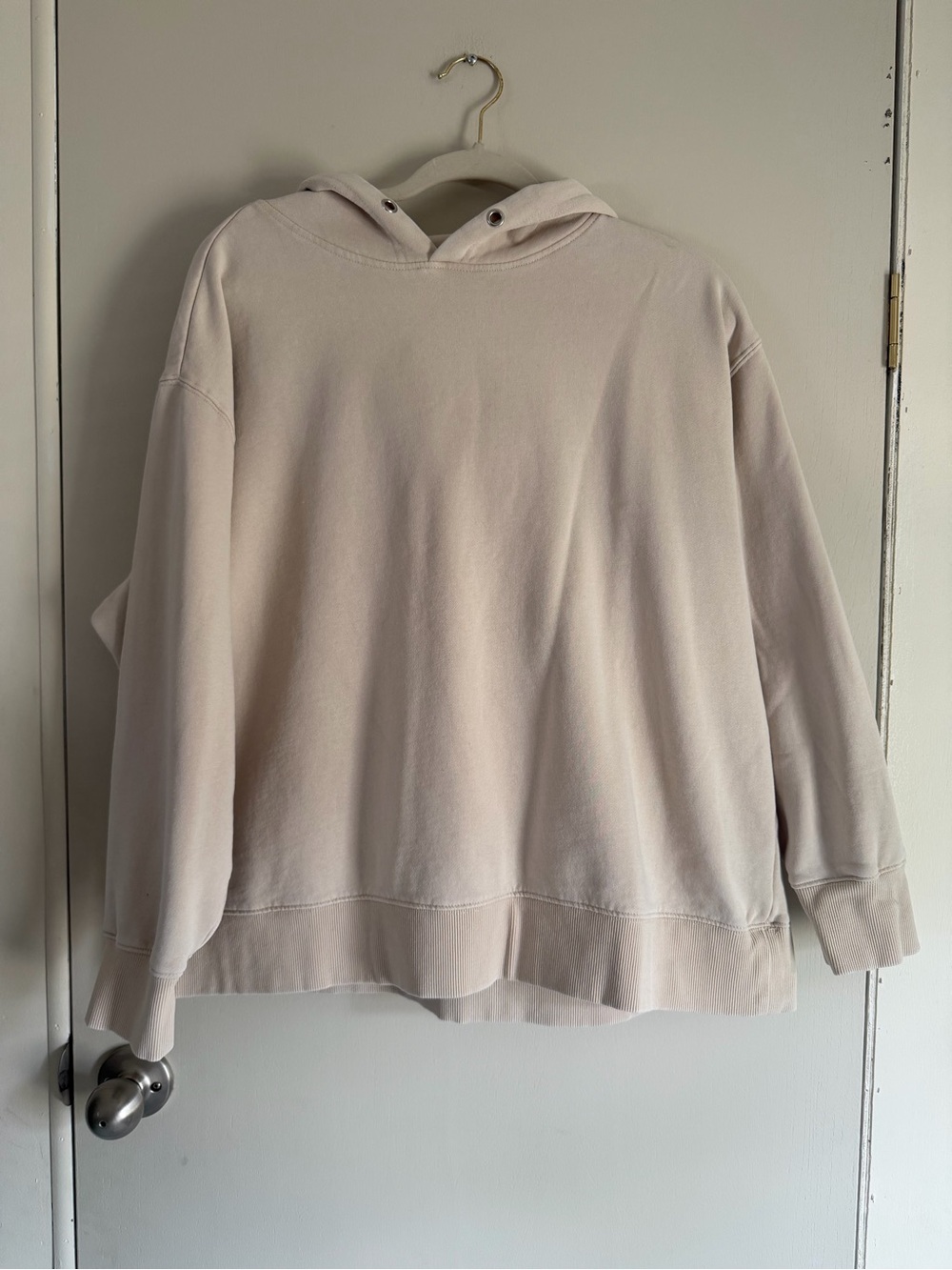 Edited Lightweight Hooded Sweatshirt in Light Beige
